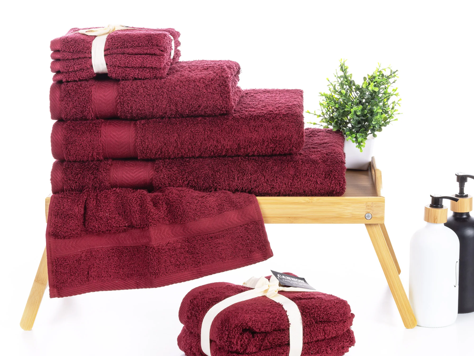 Why GSM Matters When Buying 5-Star Luxury Hotel Towels in The UAE