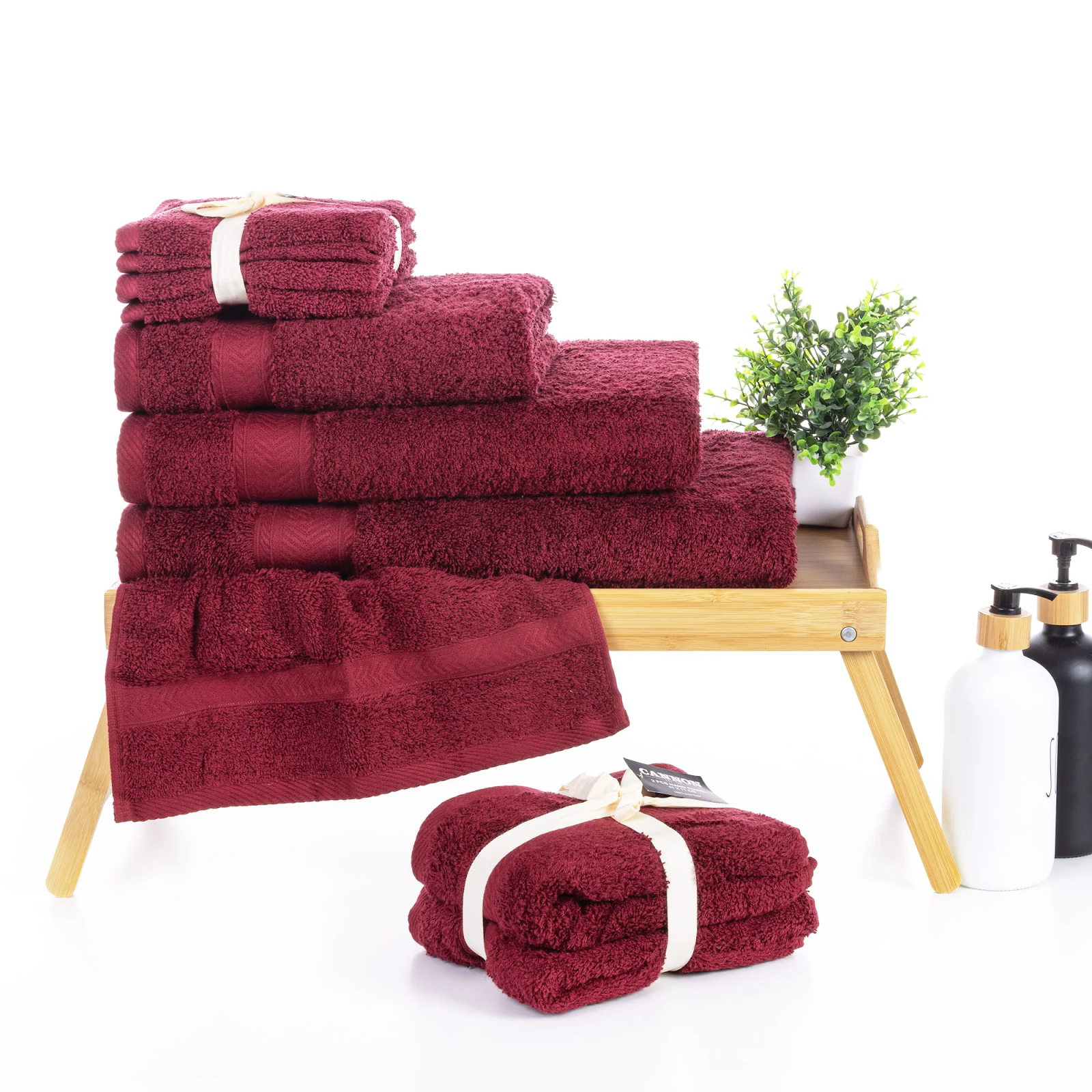 Why GSM Matters When Buying 5-Star Luxury Hotel Towels in The UAE